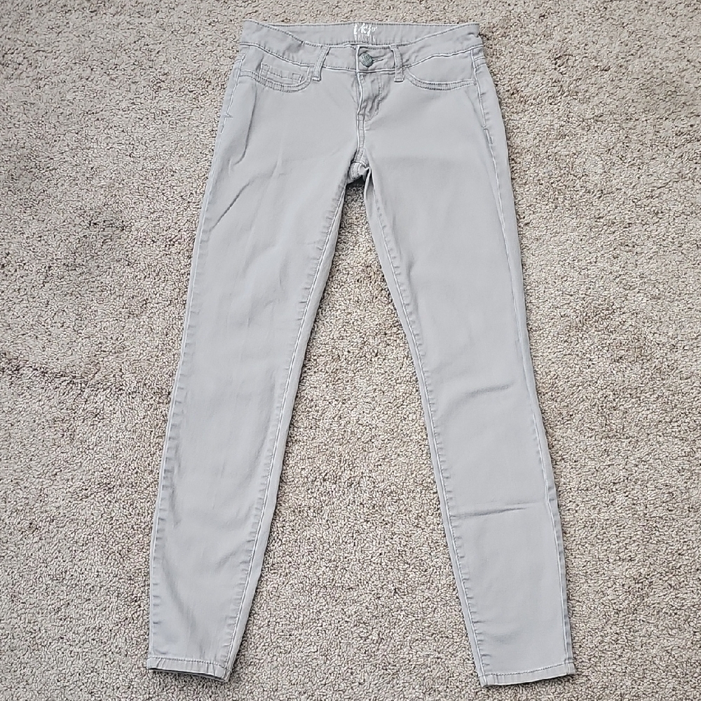 Women's Gray Jeans